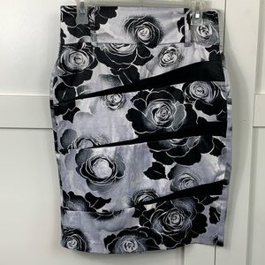 Satin black and white skirt with sharp lines